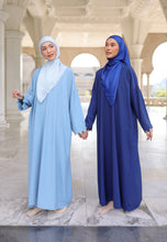 Load image into Gallery viewer, Anbar Sulaman Kaftan (Midnight Blue)