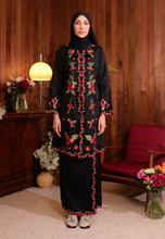 Load image into Gallery viewer, Sekar Kebaya (Black)
