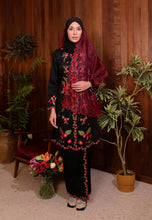 Load image into Gallery viewer, Sekar Kebaya (Black)