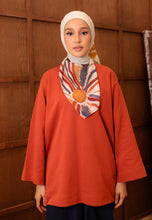 Load image into Gallery viewer, Zen Boxy T-Shirt (Pumpkin)