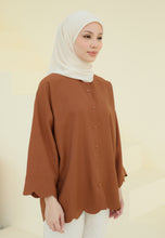 Load image into Gallery viewer, Adelia Scallop Top (Dark Brown)