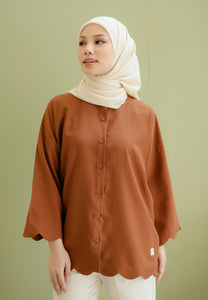 Adelia Scallop Top (Dark Brown)