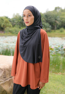 Nuha Athletic Top (Dark Choco)