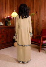 Load image into Gallery viewer, Sekar Kebaya Girl (Khaki)