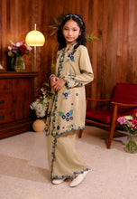Load image into Gallery viewer, Sekar Kebaya Girl (Khaki)
