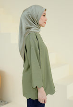 Load image into Gallery viewer, Adelia Scallop Top (Sage Green)