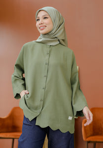 Adelia Scallop Top (Sage Green)