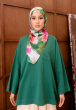 Load image into Gallery viewer, Zen Boxy T-Shirt (Forest Green)