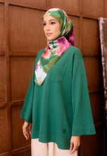 Load image into Gallery viewer, Zen Boxy T-Shirt (Forest Green)