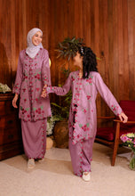 Load image into Gallery viewer, Sekar Kebaya Girl (Lilac)