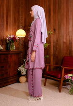 Load image into Gallery viewer, Sekar Kebaya (Lilac)
