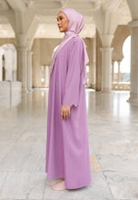 Load image into Gallery viewer, Anbar Sulaman Kaftan (Yam Purple)