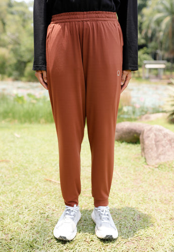 Hana Athletic Pants (Dark Choco)