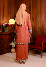 Load image into Gallery viewer, Sekar Kebaya (Terracota Brown)