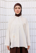 Load image into Gallery viewer, Dalili Linen Top (Linen Cream)