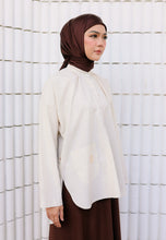 Load image into Gallery viewer, Dalili Linen Top (Linen Cream)