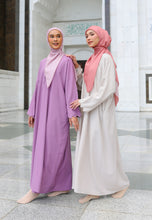 Load image into Gallery viewer, Anbar Sulaman Kaftan (Yam Purple)