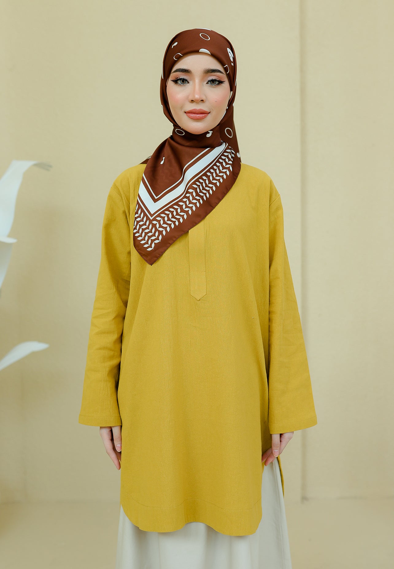 Mahdia Linen Top (Yellow Mustard)