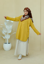 Load image into Gallery viewer, Mahdia Linen Top (Yellow Mustard)