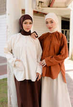 Load image into Gallery viewer, Dalili Linen Top (Linen Cream)