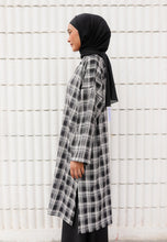 Load image into Gallery viewer, Ibna Printed Tunic (Black White Checkered)