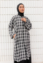 Load image into Gallery viewer, Ibna Printed Tunic (Black White Checkered)
