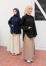 Load image into Gallery viewer, Dalili Linen Top (Black)