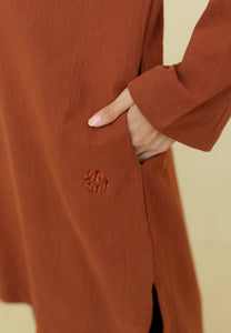 Mahdia Linen Top (Brick Brown)