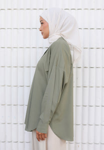 Hyza Curved Top (Sage Green)