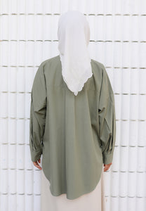 Hyza Curved Top (Sage Green)
