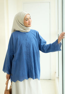 Akia Lace Top (Midnight Blue)