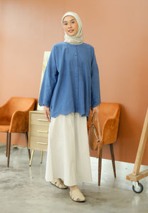 Akia Lace Top (Midnight Blue)