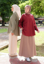 Load image into Gallery viewer, Hyza Curved Top (Maroon)