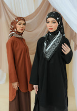 Load image into Gallery viewer, Mahdia Linen Top (Black)