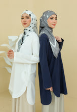 Load image into Gallery viewer, Mahdia Linen Top (Navy Blue)
