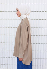 Load image into Gallery viewer, Jenna Plain Top (Brown)
