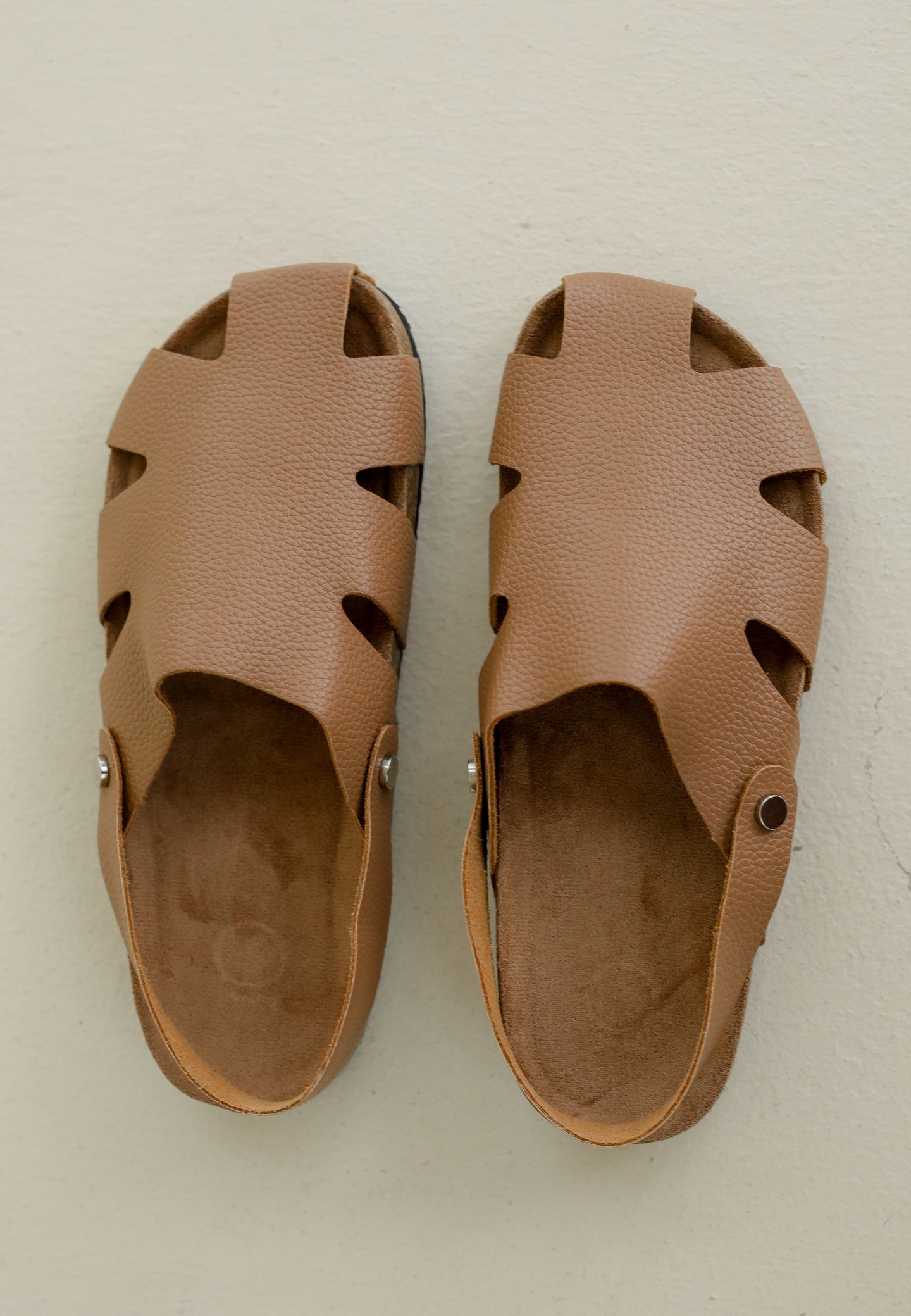 Mia Clog Sandals (Brown)