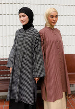 Load image into Gallery viewer, Ibna Printed Tunic (Black Checkered)