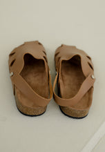 Load image into Gallery viewer, Mia Clog Sandals (Brown)