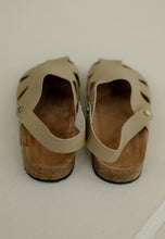 Load image into Gallery viewer, Mia Clog Sandals (Khaki)