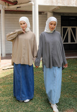 Load image into Gallery viewer, Jenna Plain Top (Space Grey)