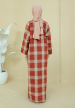 Load image into Gallery viewer, Azra Checkered Caftan (Redwood)