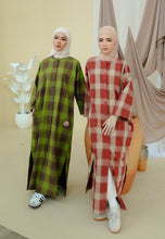 Load image into Gallery viewer, Azra Checkered Caftan (Redwood)