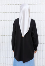 Load image into Gallery viewer, Jenna Plain Top (Black)