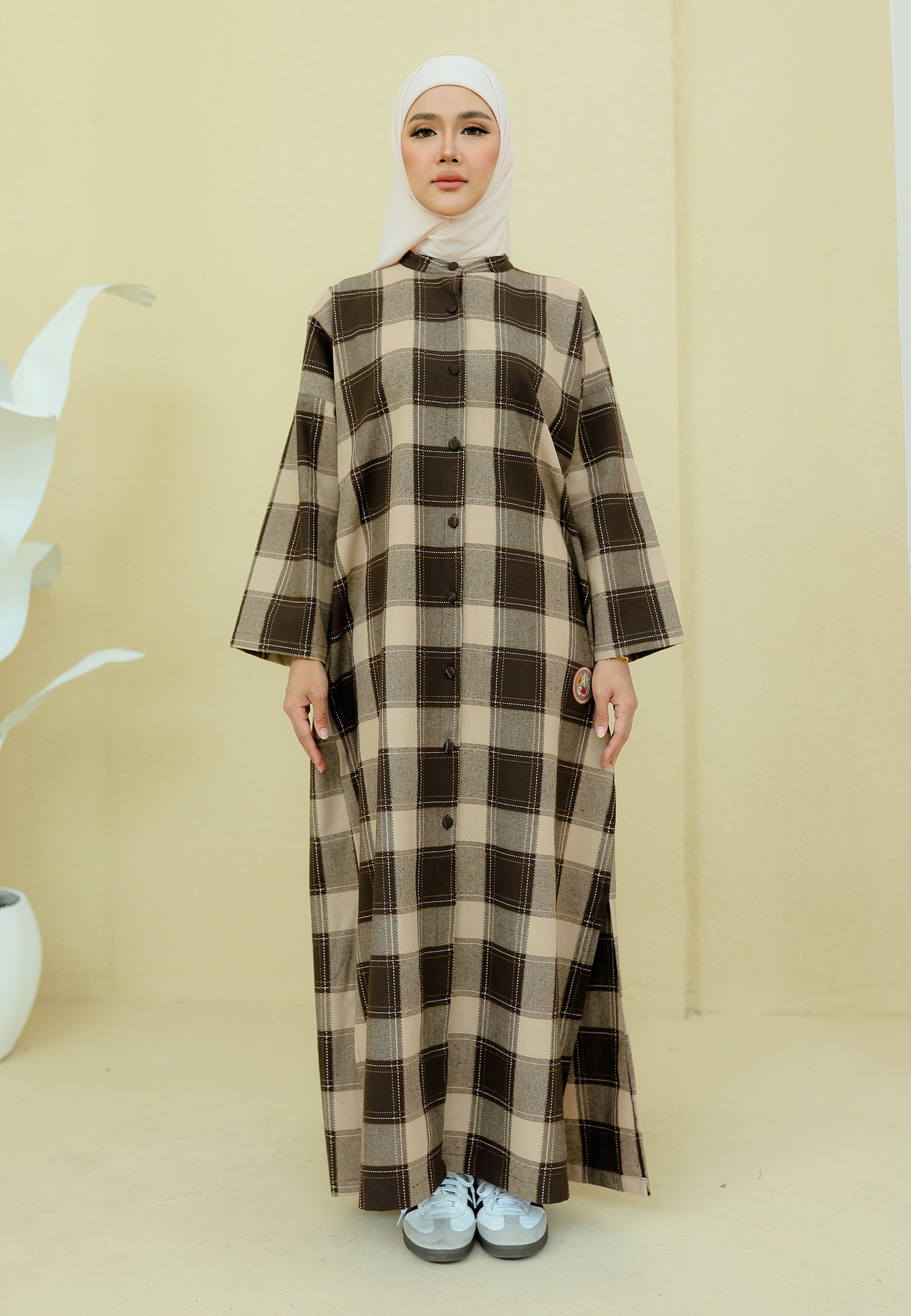 Azra Checkered Caftan (Coffee)