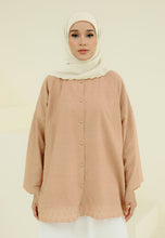 Load image into Gallery viewer, Akia Lace Top (Brown)