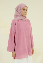 Load image into Gallery viewer, Akia Lace Top (Rose Pink)