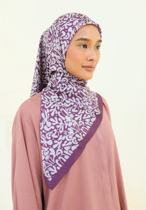 Elena Printed Square (Dark Purple)