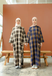 Azra Checkered Caftan (Dark Blue)