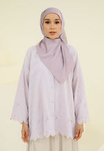 Load image into Gallery viewer, Akia Lace Top (Light Purple)